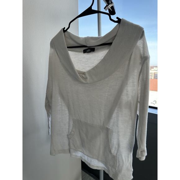 alo Tops - Alo White Long Sleeve Cowl Neck Pullover Top Kangaroo Pocket Women's Small